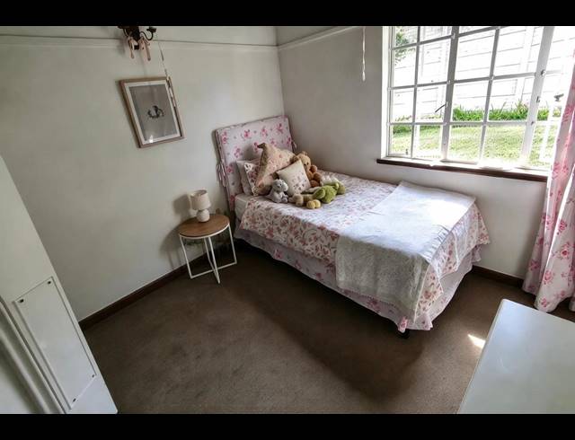 3 BEDROOM HOUSE TO LET IN HILLCREST CENTRAL